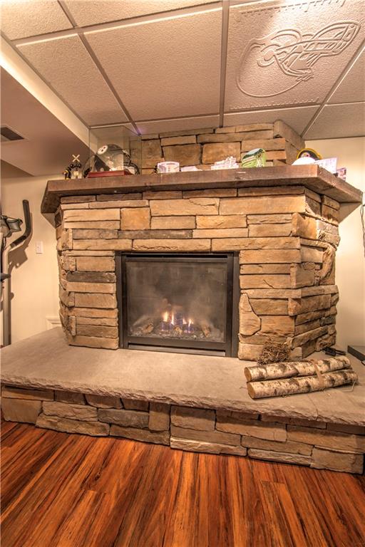 9 Eberle Road Washington, PA 15301 - Photo 14 of 21 GAS FIREPLACE WITH FAN JUST WAITING FOR THOSE FALL FOOTBALL PARTIES!