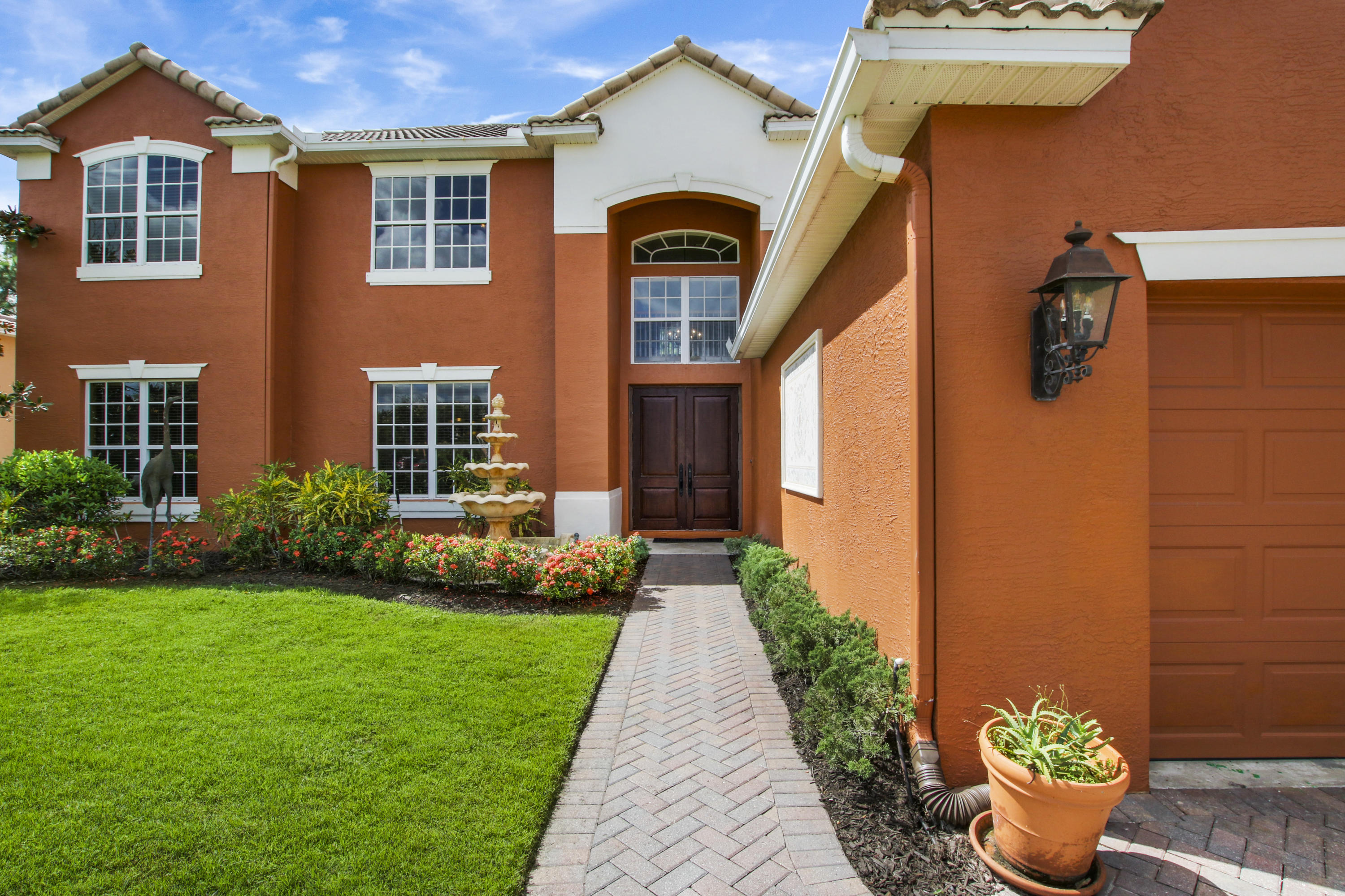 2154 Southwest Panther Trace Stuart, FL 34997 - Photo 2 of 45 Front