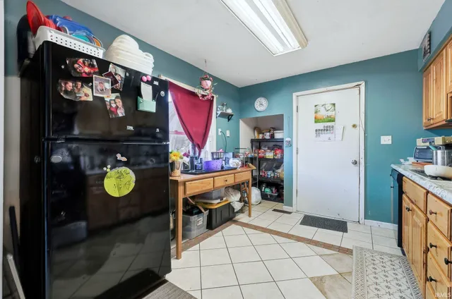 $199,900 | 1922 Legoma Drive, Fort Wayne, IN 46819