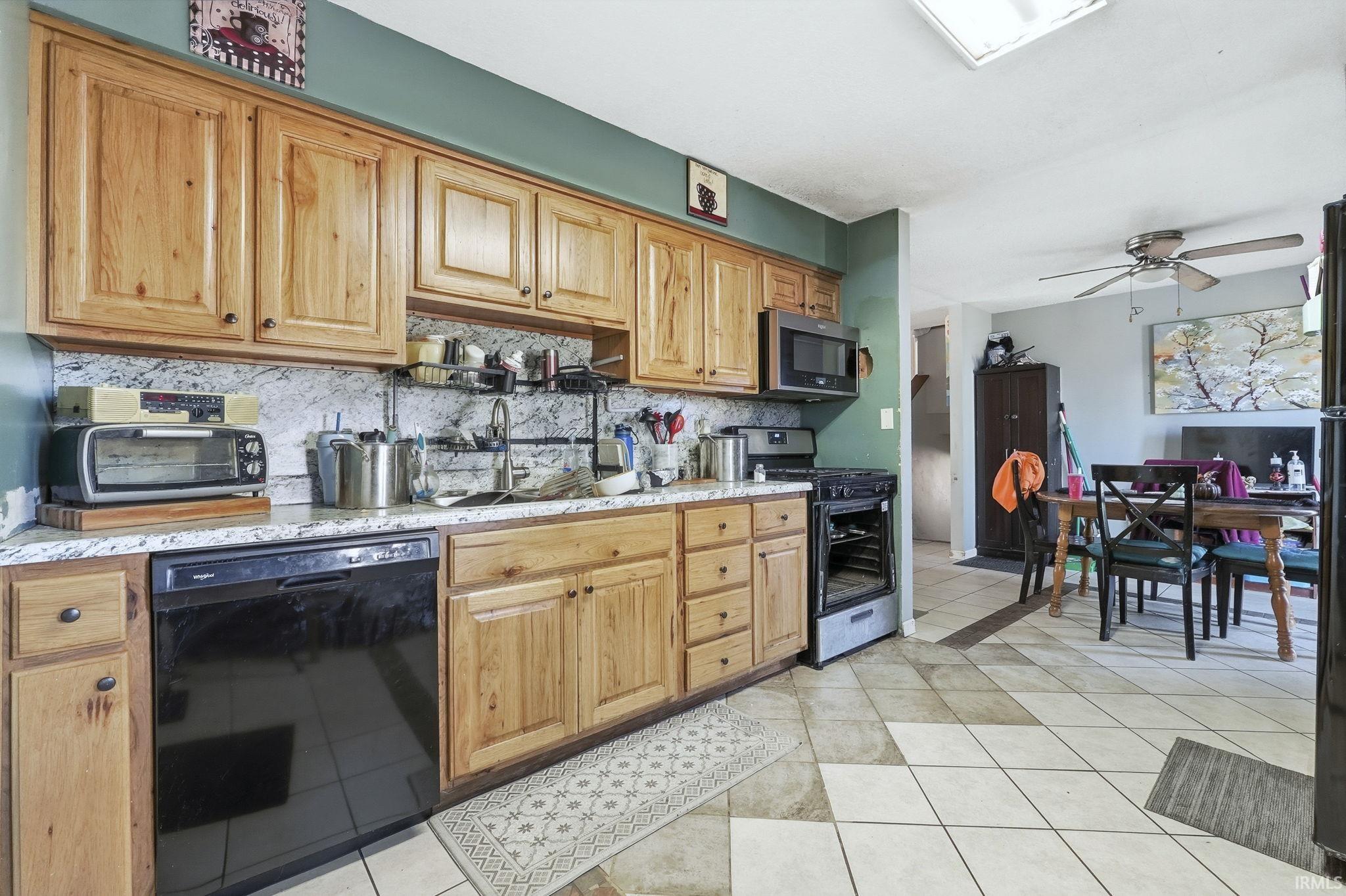 1922 Legoma Drive Fort Wayne, IN 46819 - Photo 21 of 35