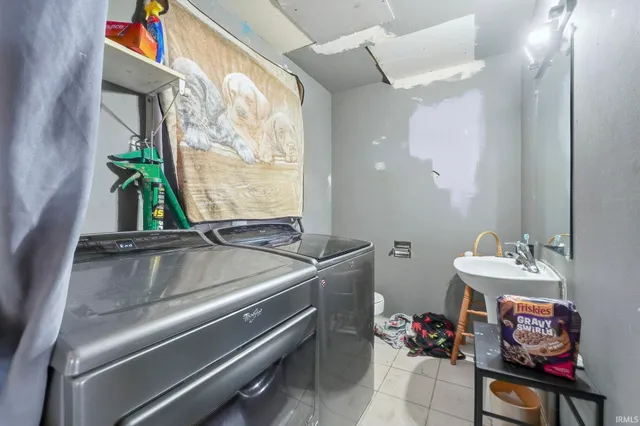 $199,900 | 1922 Legoma Drive, Fort Wayne, IN 46819