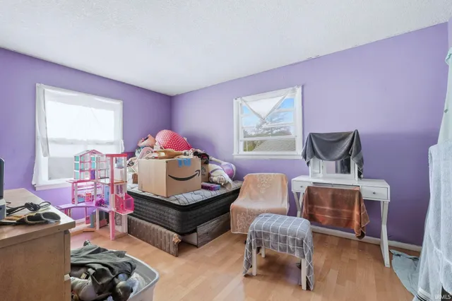 $199,900 | 1922 Legoma Drive, Fort Wayne, IN 46819