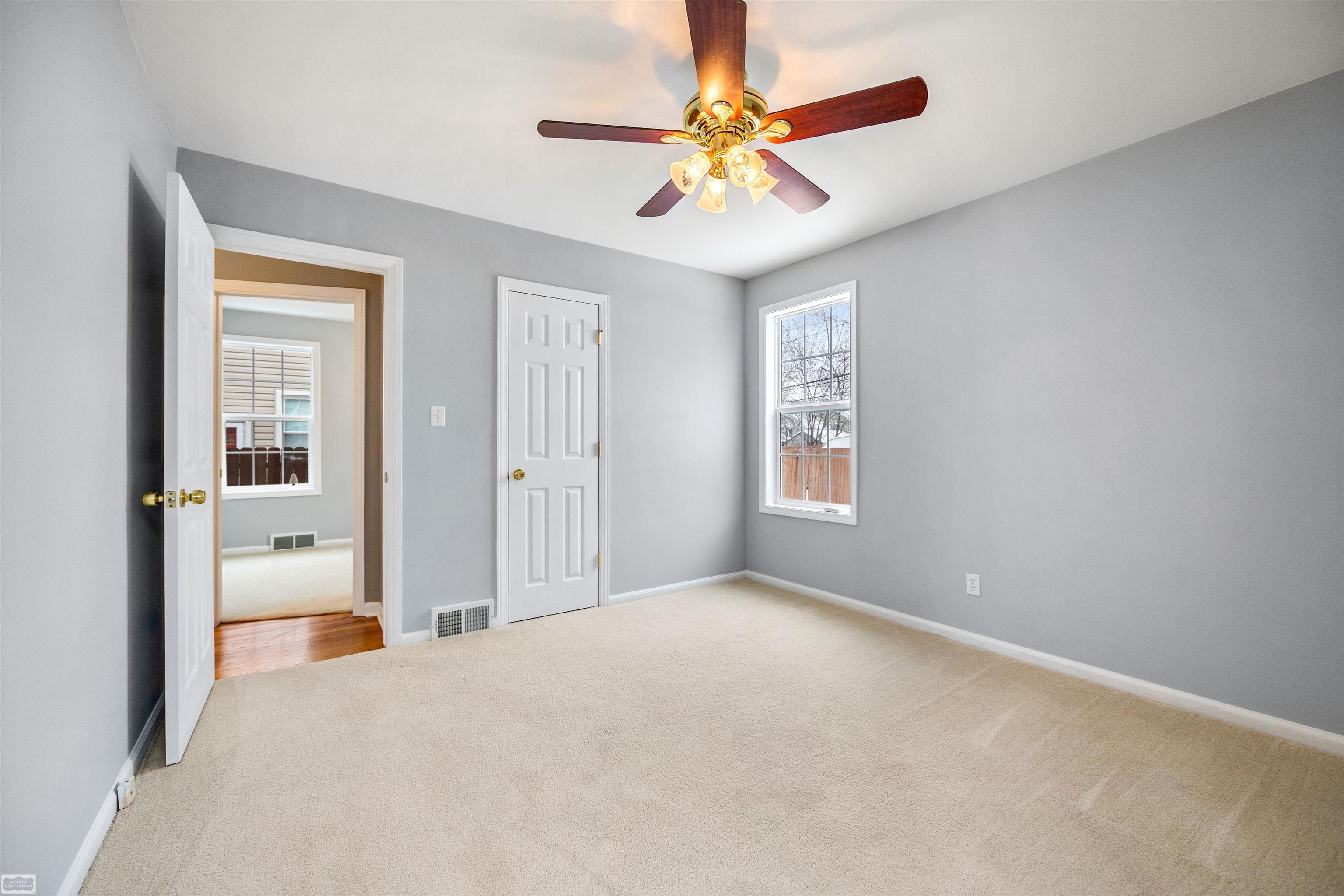 1240 West Eleven Mile Road Berkley, MI 48072 - Photo 16 of 43