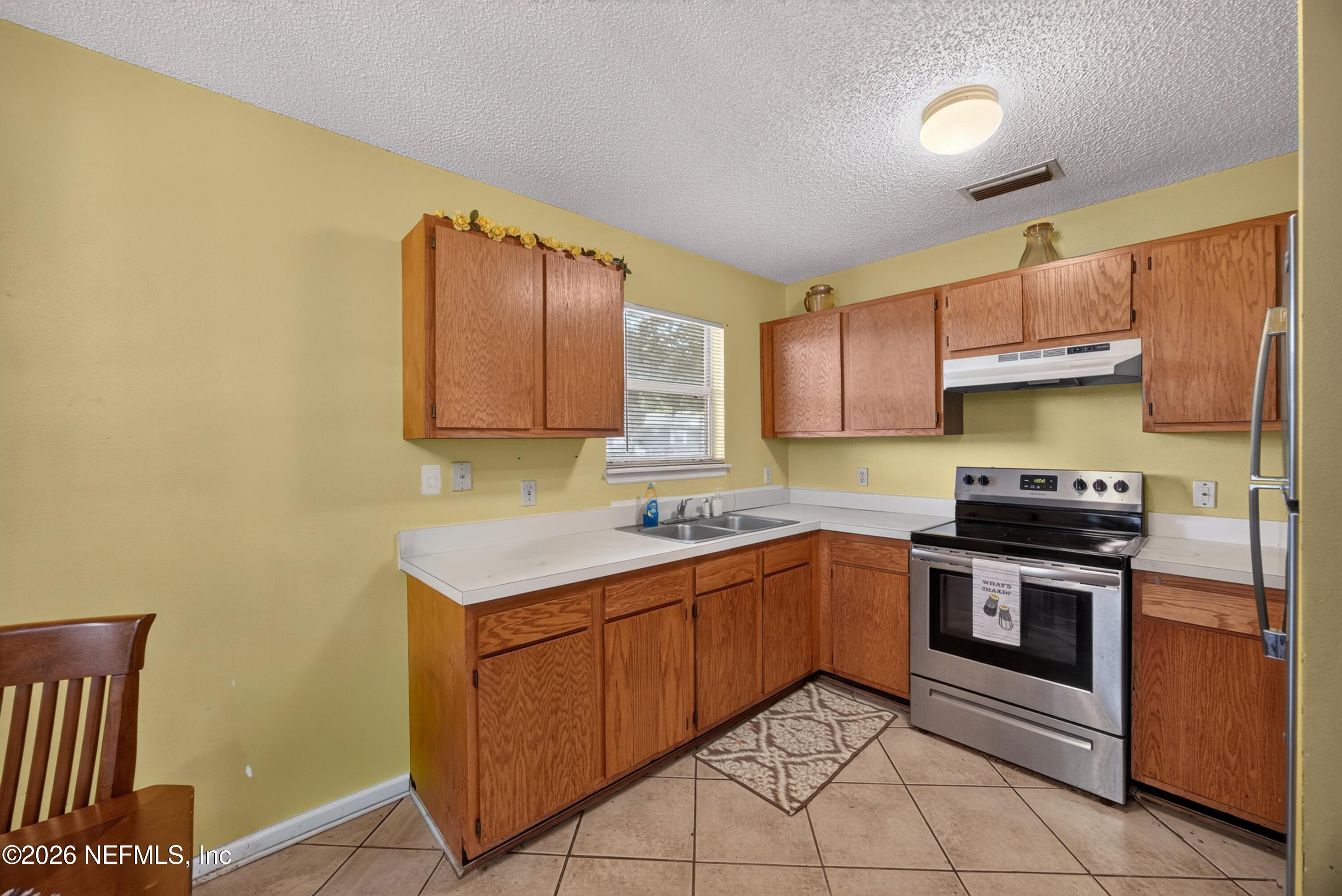 5375 Dodge Road Jacksonville, FL 32209 - Photo 9 of 27 5375 Dodge Rd