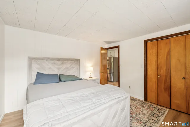 $1,050 | 65 Birge Avenue, Windsor Locks, CT 06096