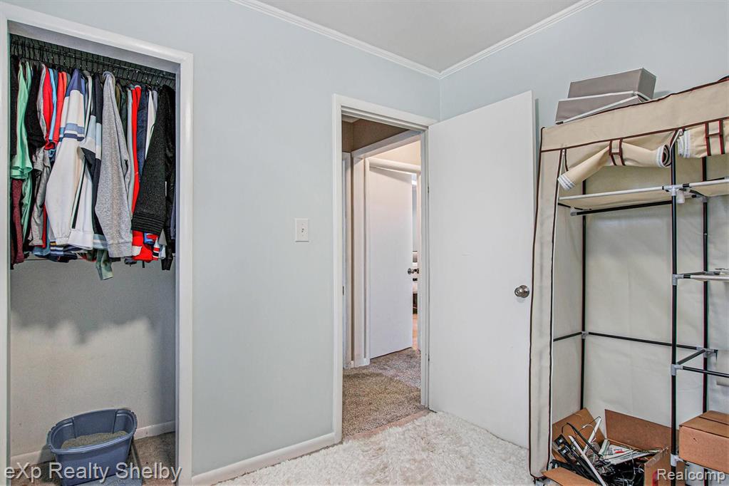 1909 Grace Avenue Rochester Hills, MI 48309 - Photo 18 of 25
