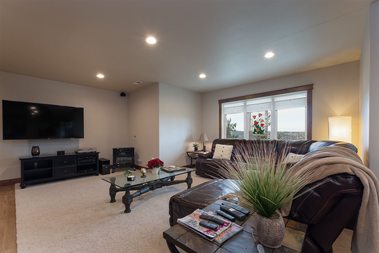 10618 North Alberta Road Spokane, WA 99208 - Photo 14 of 20