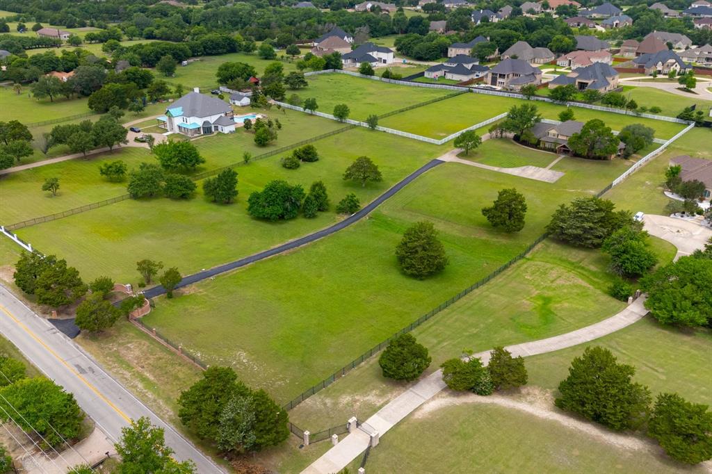 915 West Pleasant Run Road DeSoto, TX 75115 - Photo 39 of 40