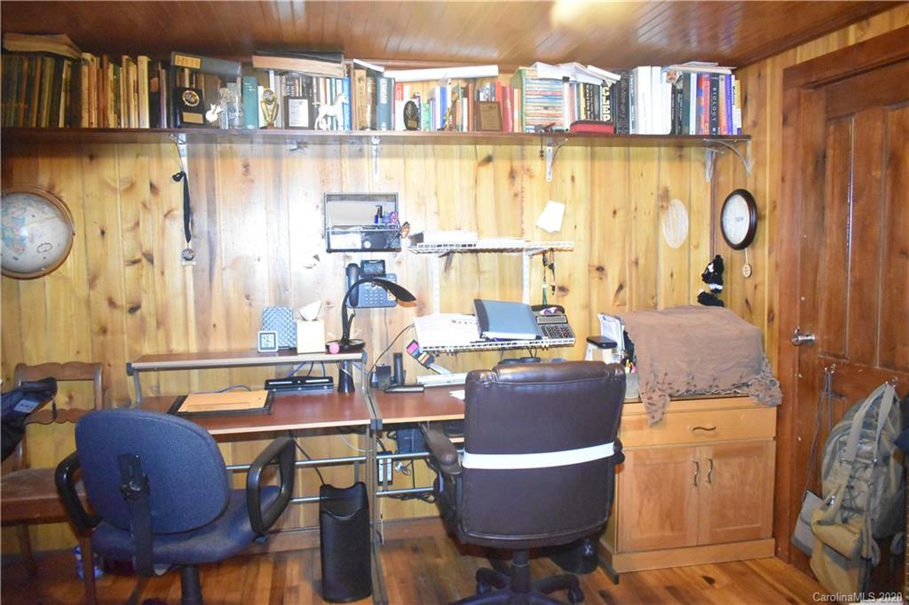 5922 Max Patch Road Clyde, NC 28721 - Photo 7 of 9 Gallery Image 7
