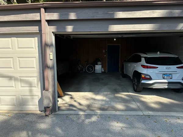 $6,200 | 957 West Montana Street, Unit 1W, Chicago, IL 60614