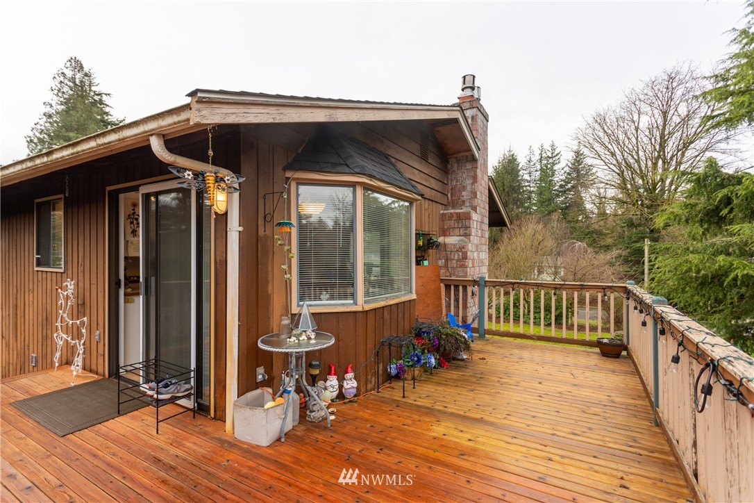 1079 Shaw Road Ferndale, WA 98248 - Photo 4 of 24