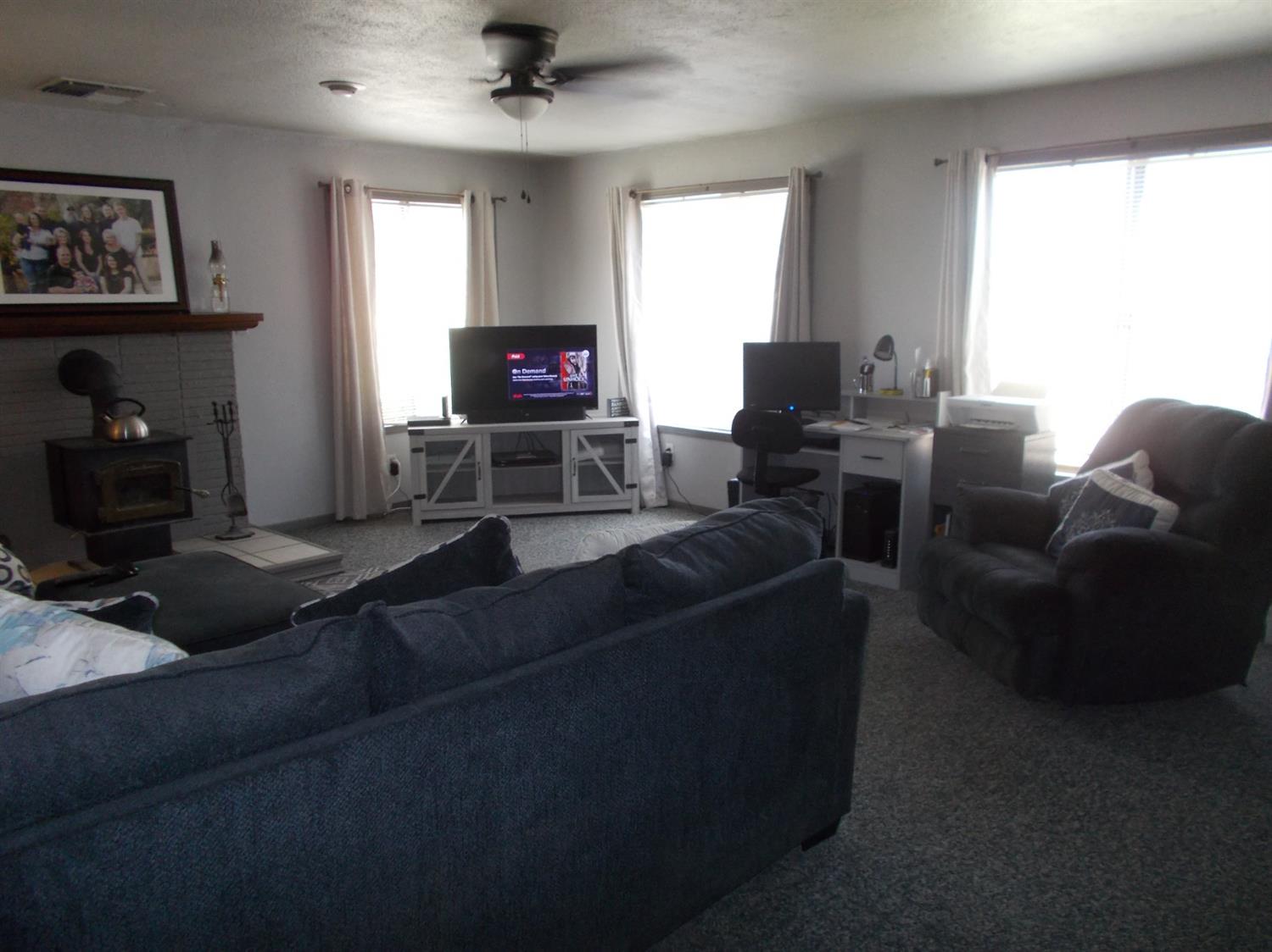 40264 Millwood Road Dunlap, CA 93621 - Photo 5 of 51 Gallery Image 5
