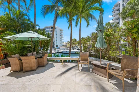 $1,450,000 | 3010 Northeast 49th Street, Unit 7, Fort Lauderdale, FL 33308