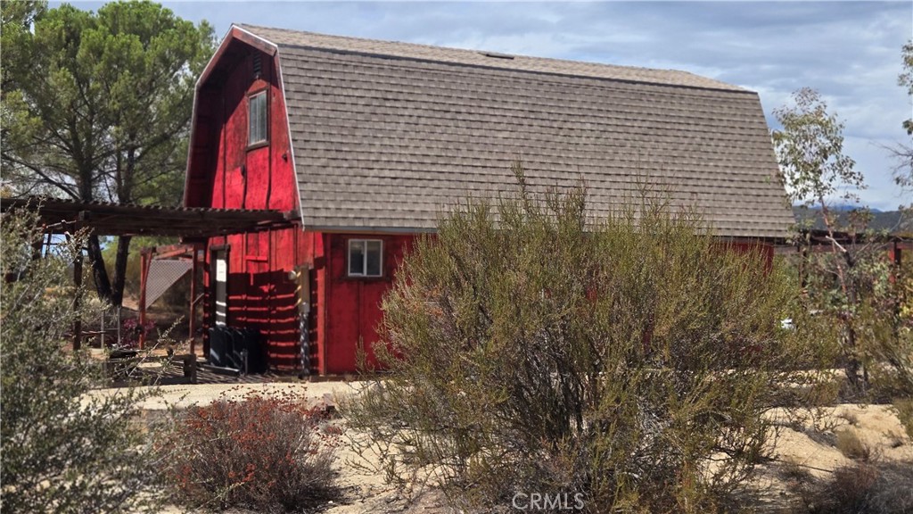 59441 Burnt Valley Road Anza, CA 92539 - Photo 5 of 52 Barn house