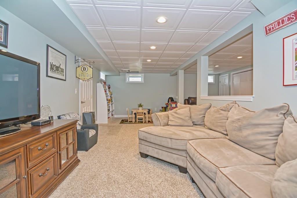 10 Castle Road Norfolk, MA 02056 - Photo 29 of 41 Gallery Image 29