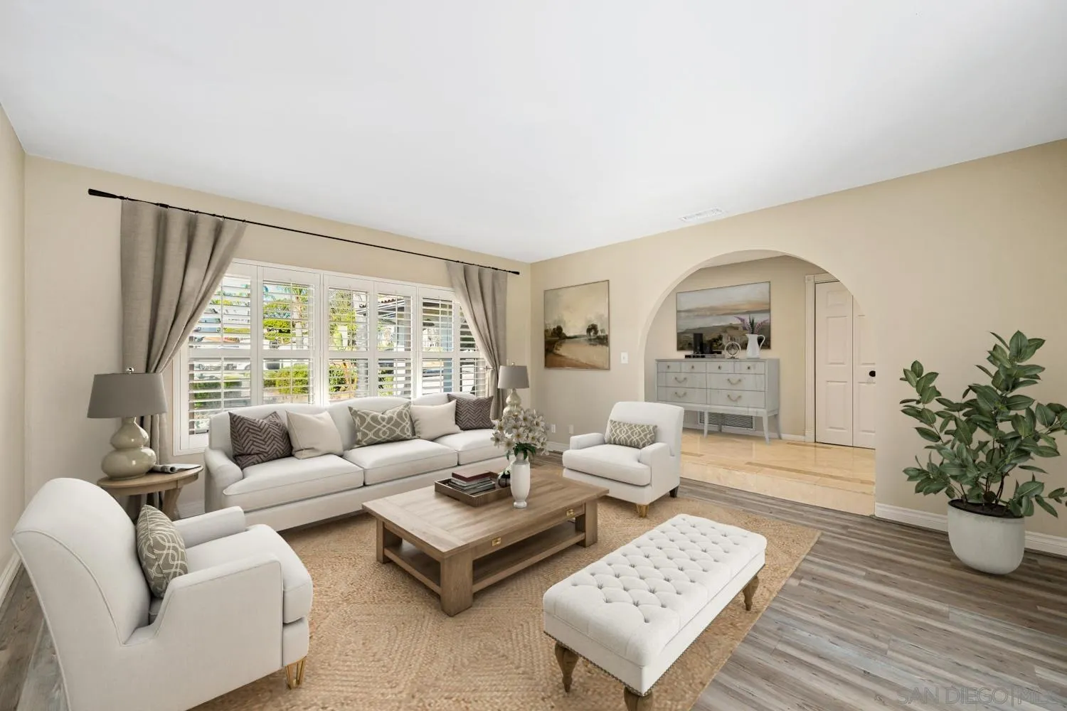 9219 Inverness Road Santee, CA 92071 - Photo 15 of 45 Digitally Altered. Original Image (https://zimg.paragon.ice.com/ParagonImages/Property/PA/SDMLS/260003544/14/120/90/0aba61ad6a9fba6d6413bcdc69742375/3/7f9a1c3b85145e320f9275008294dc21/260003544-FB2878AB-326A-42B2-B50F-D210FFC4394F.JPG)