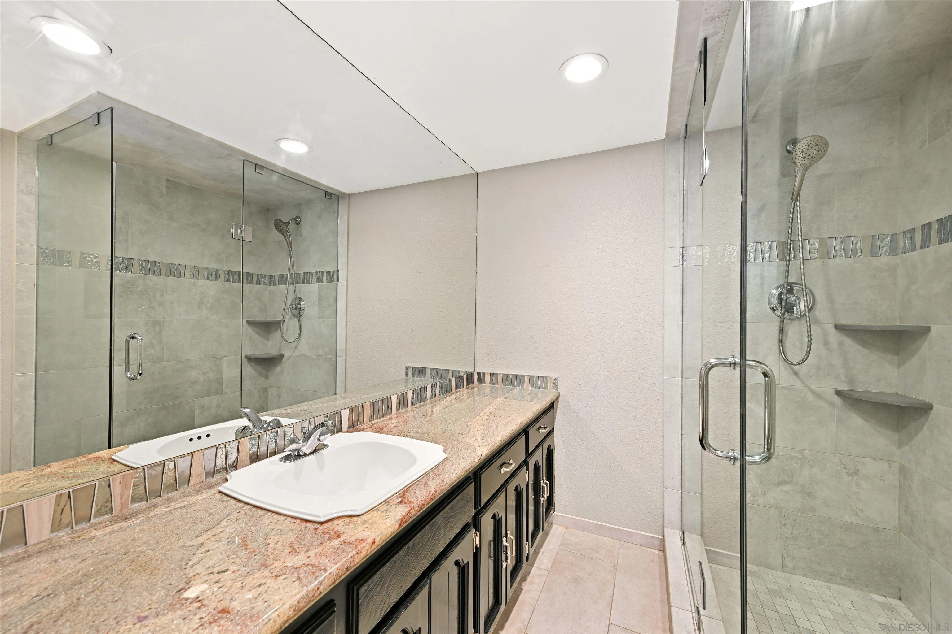 9219 Inverness Road Santee, CA 92071 - Photo 29 of 45