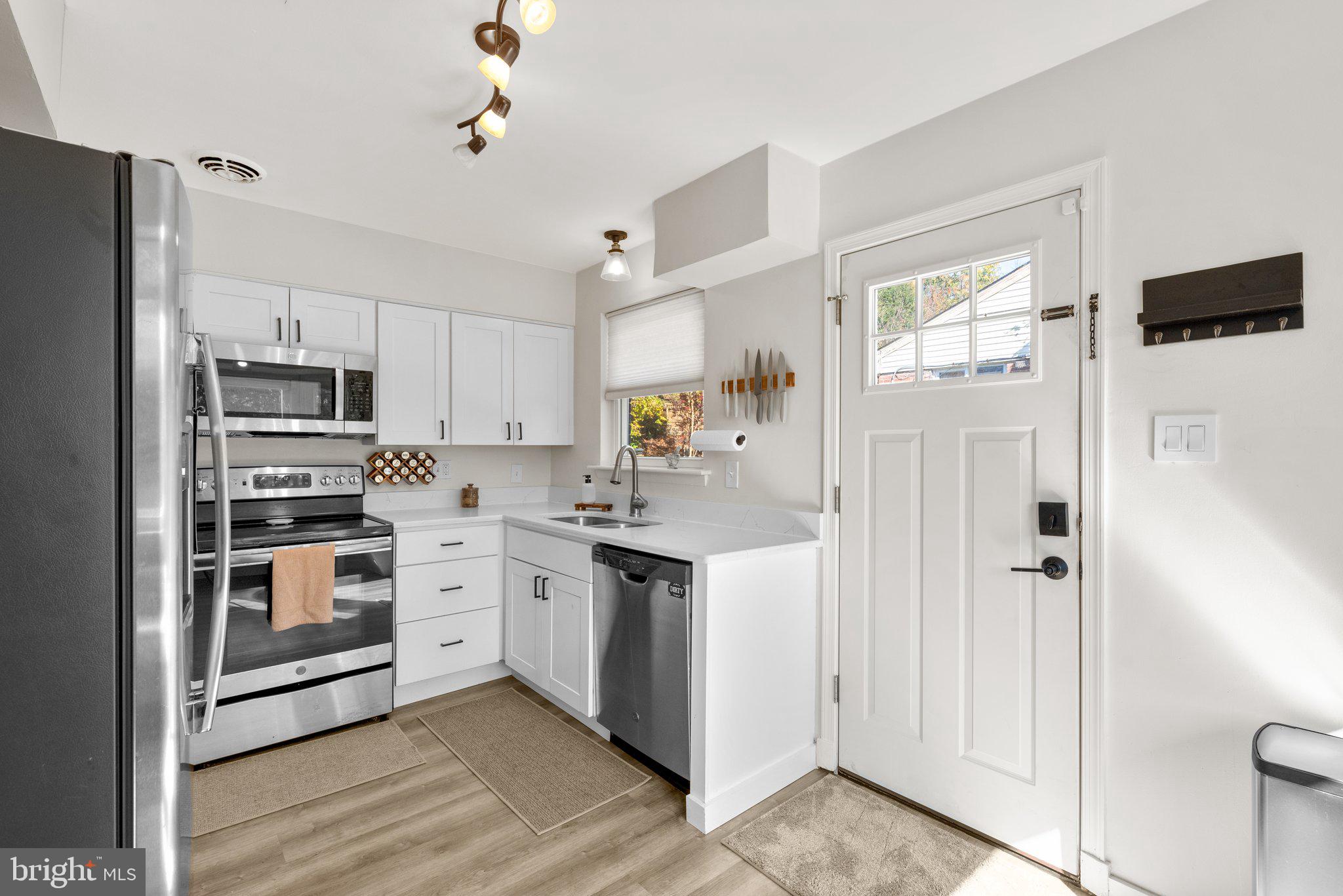 11008 Childs Street Silver Spring, MD 20901 - Photo 12 of 44 Gallery Image 12