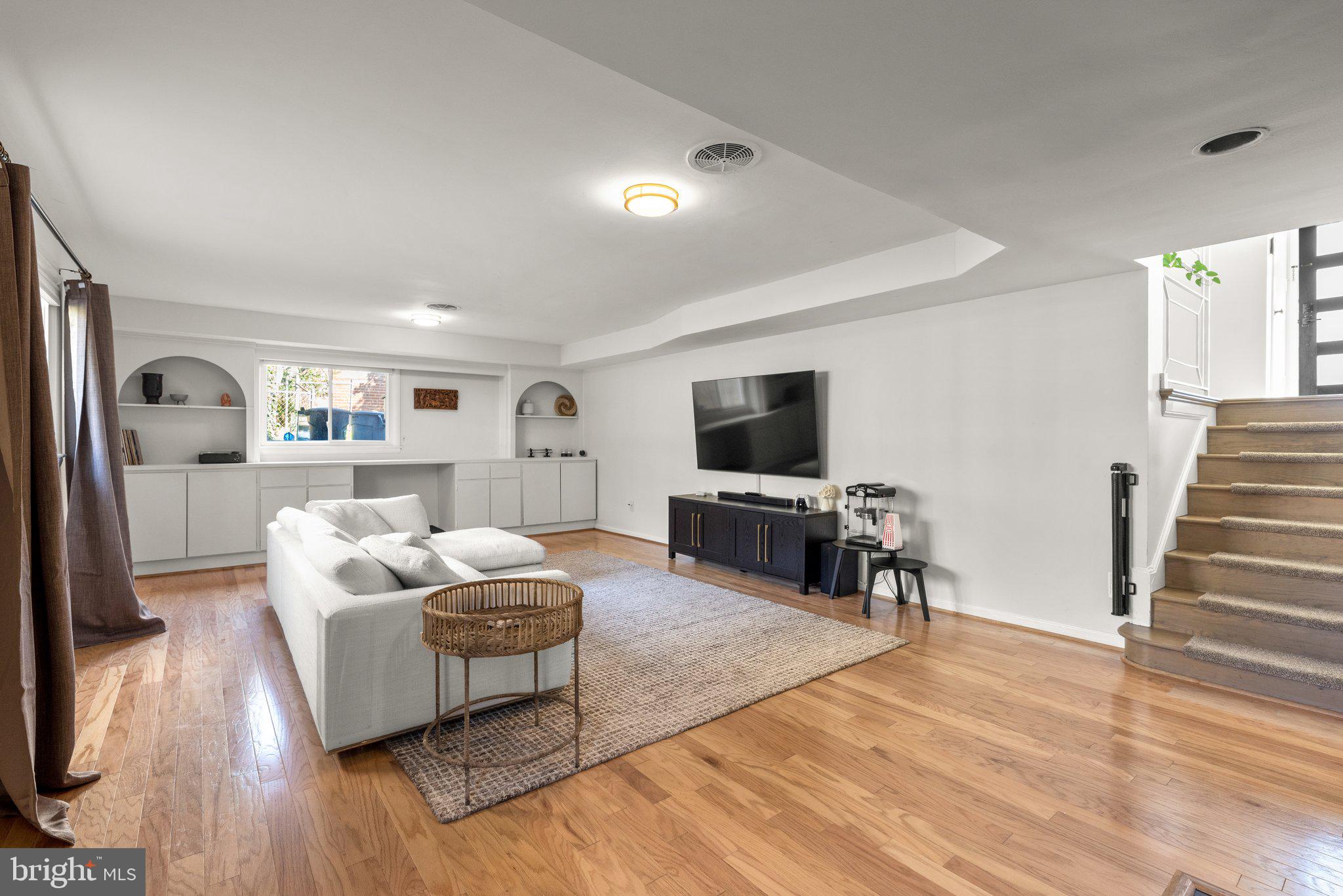 11008 Childs Street Silver Spring, MD 20901 - Photo 30 of 44 Gallery Image 30