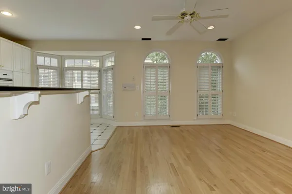$5,850 | 2217 North Oak Court, Arlington, VA 22209