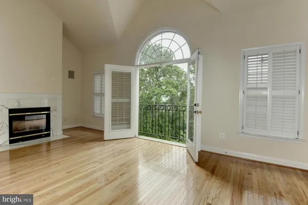 $5,850 | 2217 North Oak Court, Arlington, VA 22209