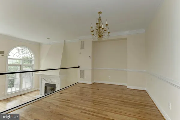 $5,850 | 2217 North Oak Court, Arlington, VA 22209