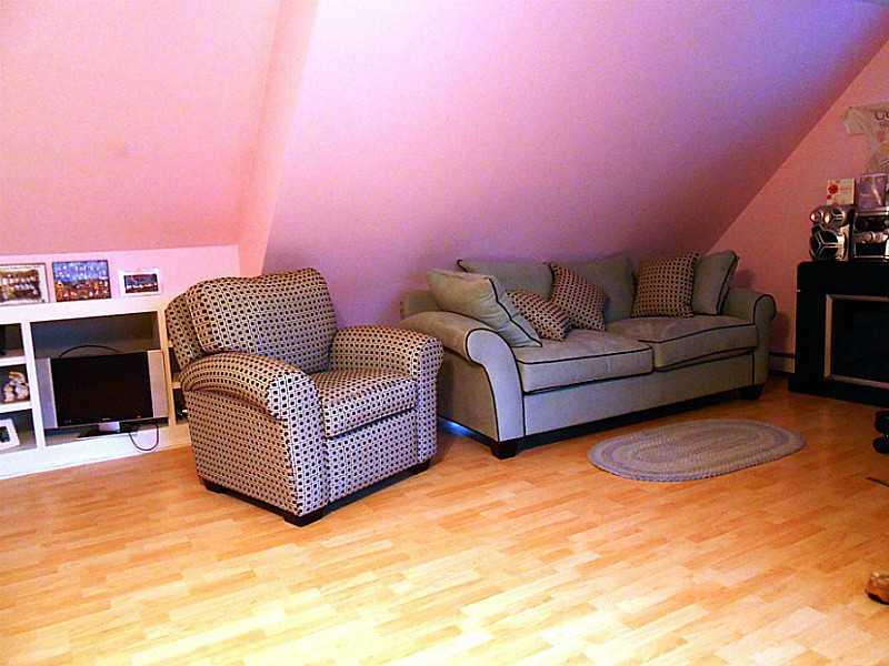 19 Longmeadow Road Scarborough, ME 04074 - Photo 16 of 18 Bedroom.