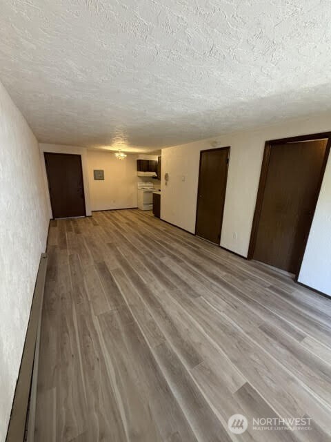 2100 North 106th Street, Unit 104 Seattle, WA 98133 - Photo 6 of 13