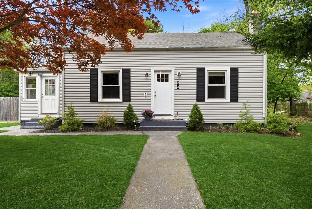 34 Wood Street Coventry, RI 02816 - Photo 2 of 36