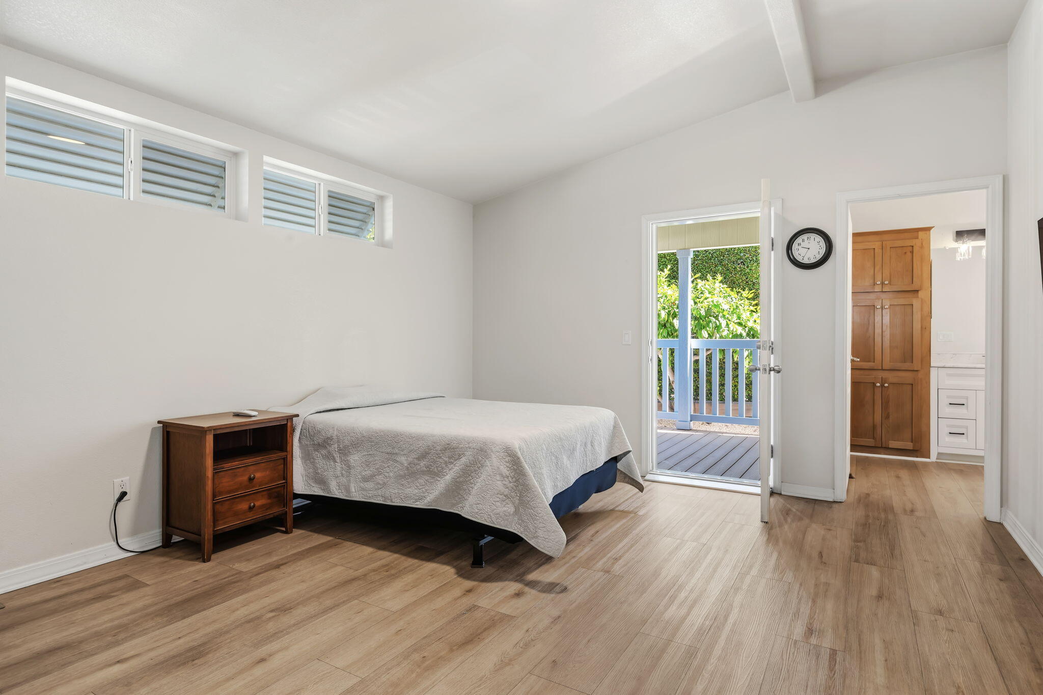 340 Old Mill Road, Unit SPC 82 Santa Barbara, CA 93110 - Photo 11 of 29 15-Primary Bedroom