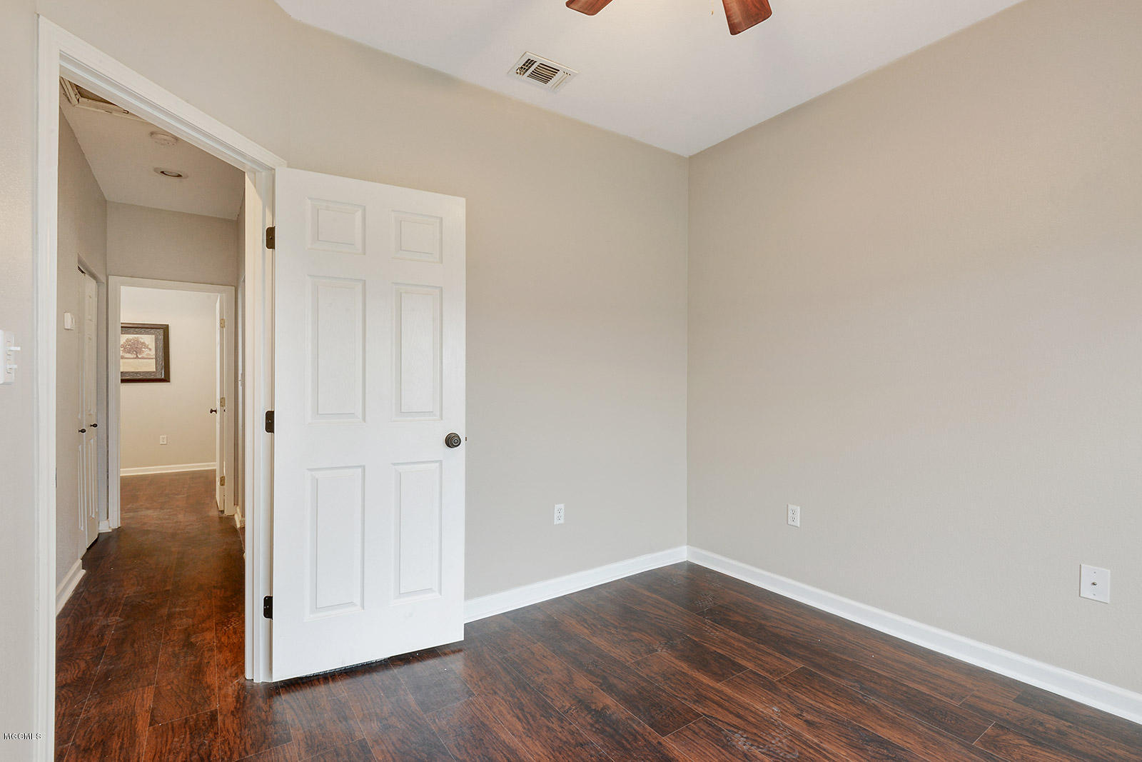 21812 Ridgeview Drive Saucier, MS 39574 - Photo 15 of 17 015_1600x1067_mls