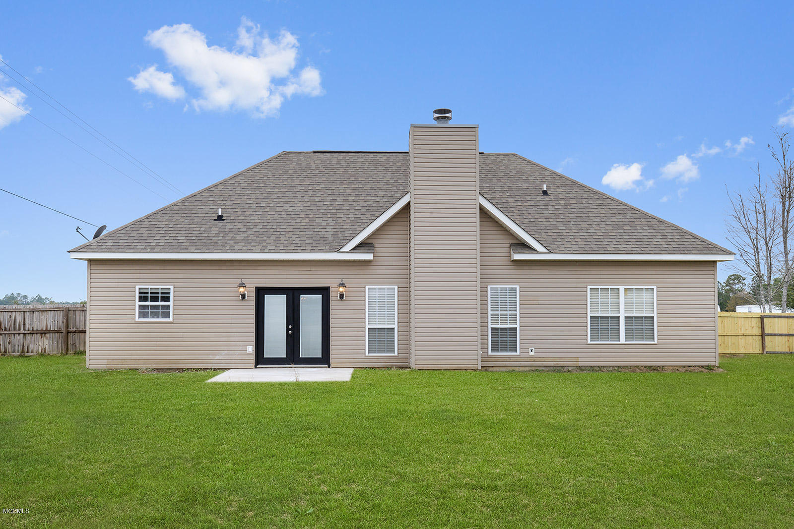 21812 Ridgeview Drive Saucier, MS 39574 - Photo 16 of 17 017_1600x1067_mls