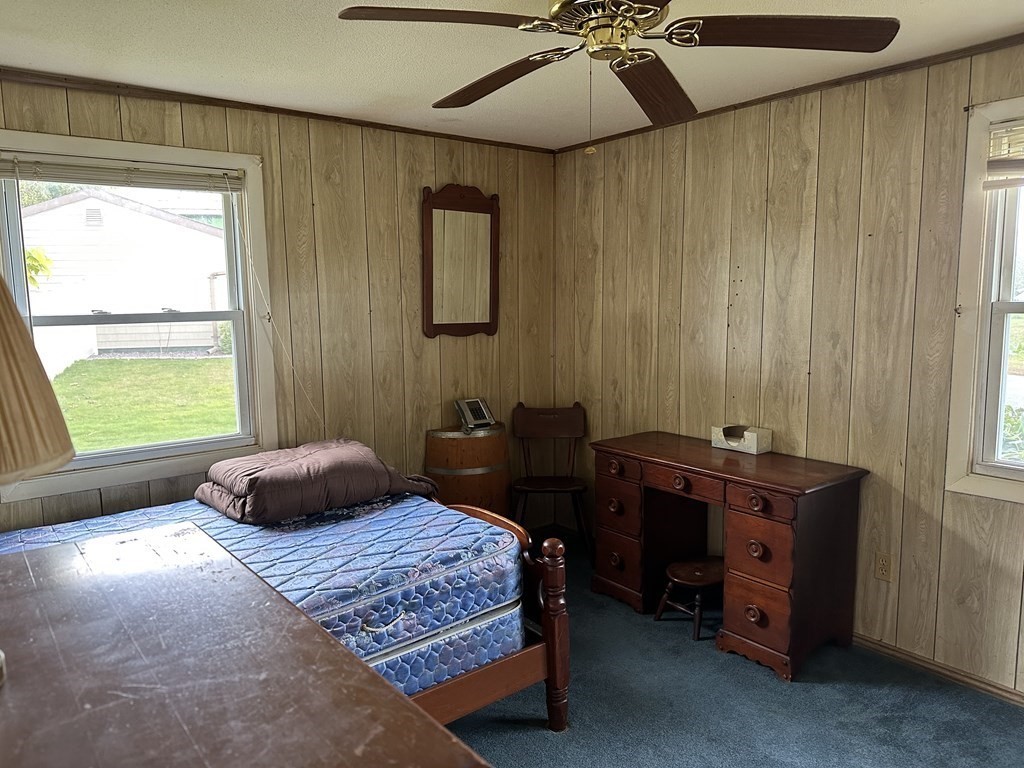 18 Seminole Road Dartmouth, MA 02748 - Photo 12 of 13 a bedroom with a bed and a window