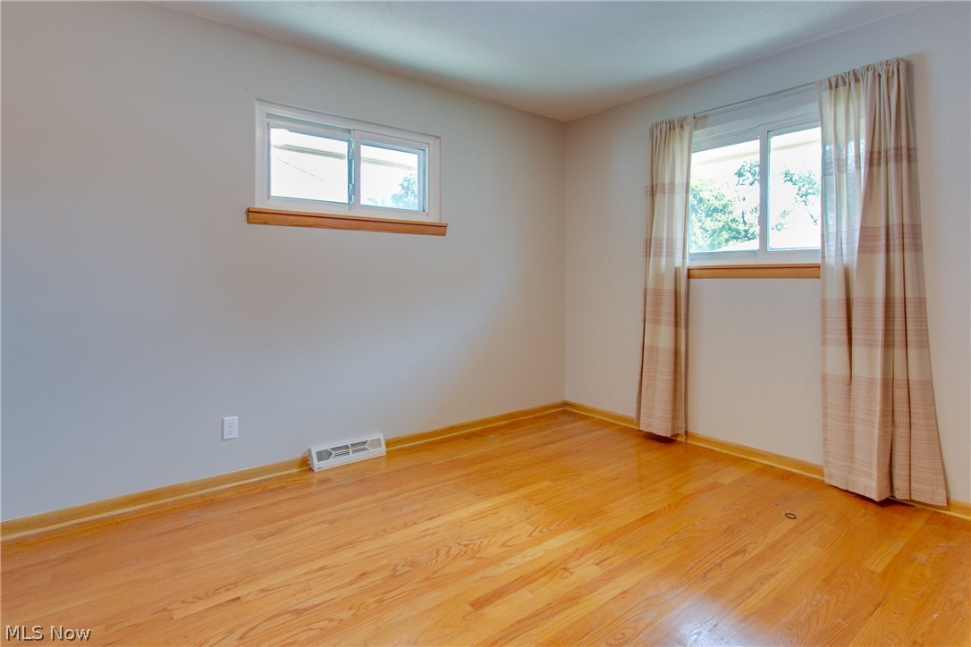 30835 Roosevelt Road Wickliffe, OH 44092 - Photo 14 of 22 Gallery Image 14