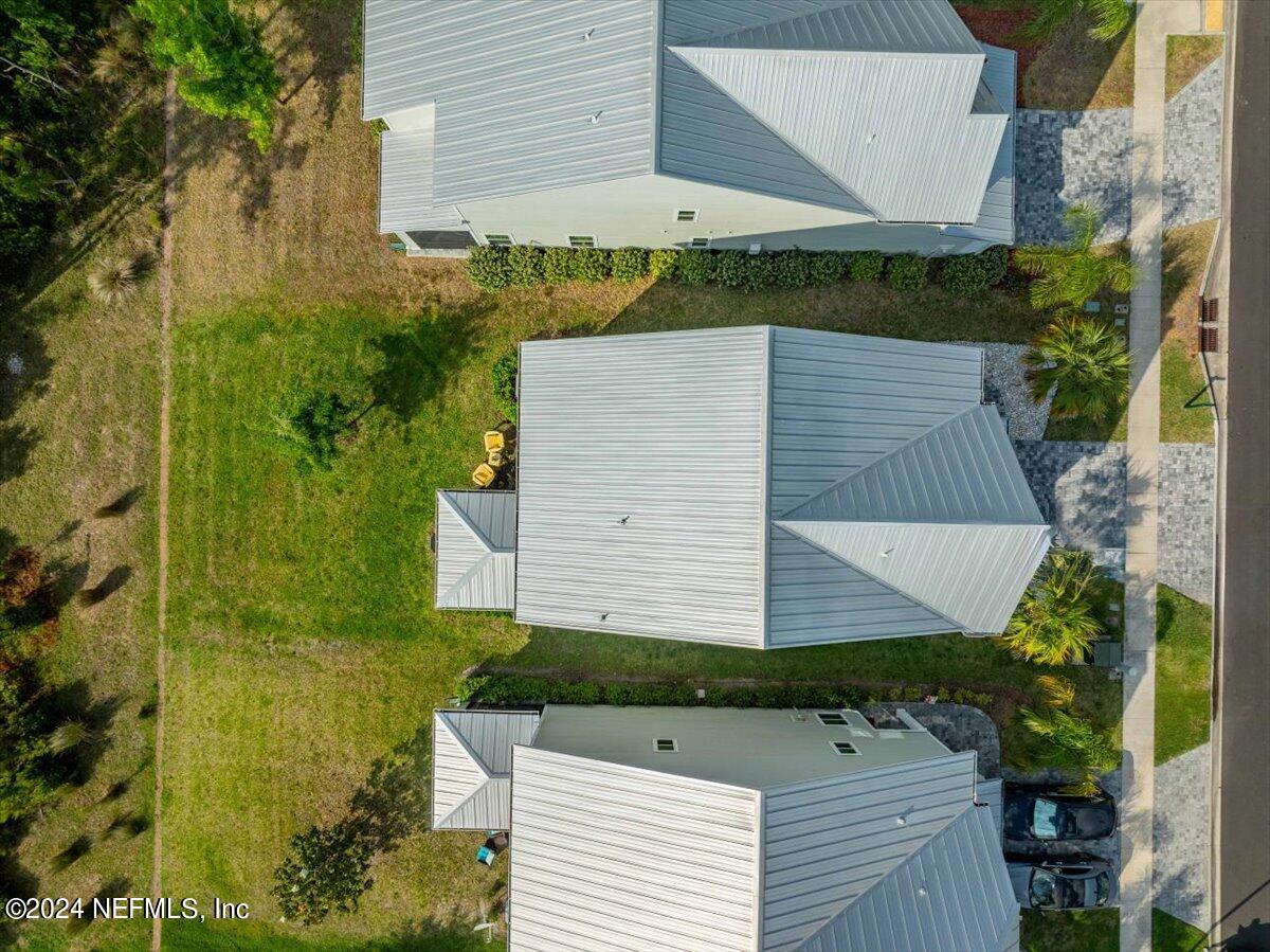 262 Clifton Bay Loop St. Johns, FL 32259 - Photo 39 of 57 front view of a house with a yard