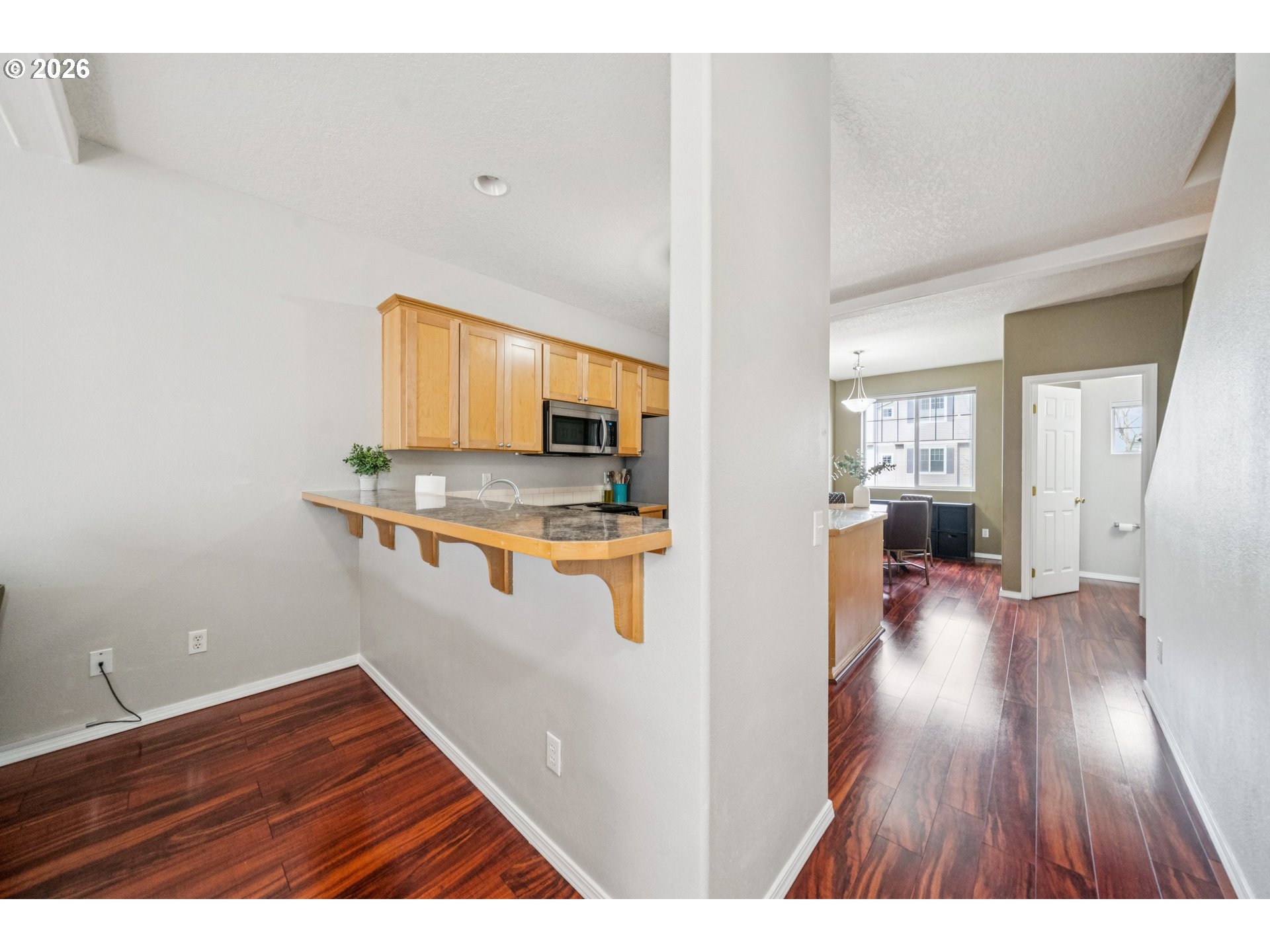 17364 Southwest Novato Lane Beaverton, OR 97078 - Photo 8 of 28 Kitchen
