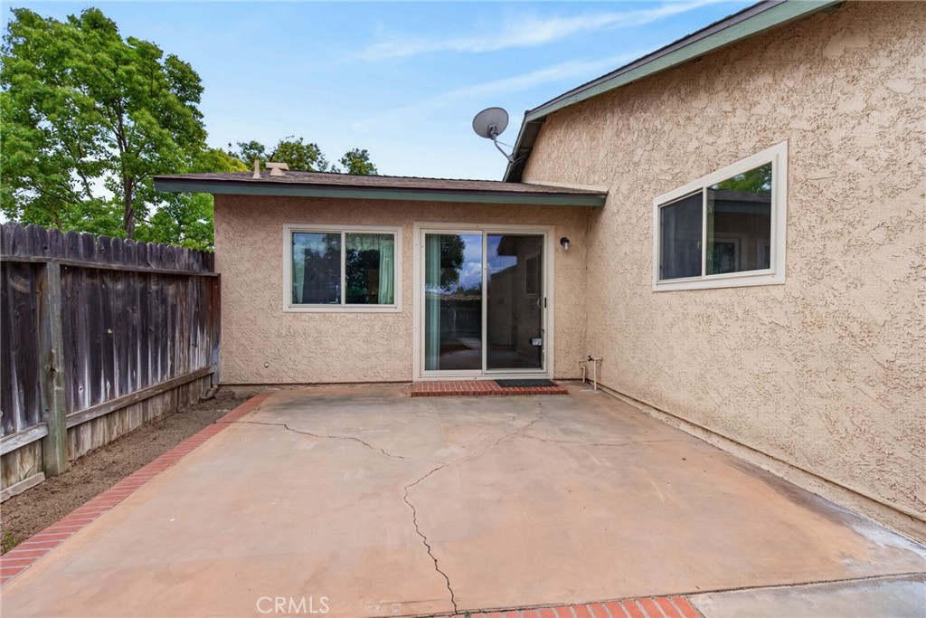 6305 La Mirada Way Riverside, CA 92504 - Photo 21 of 31