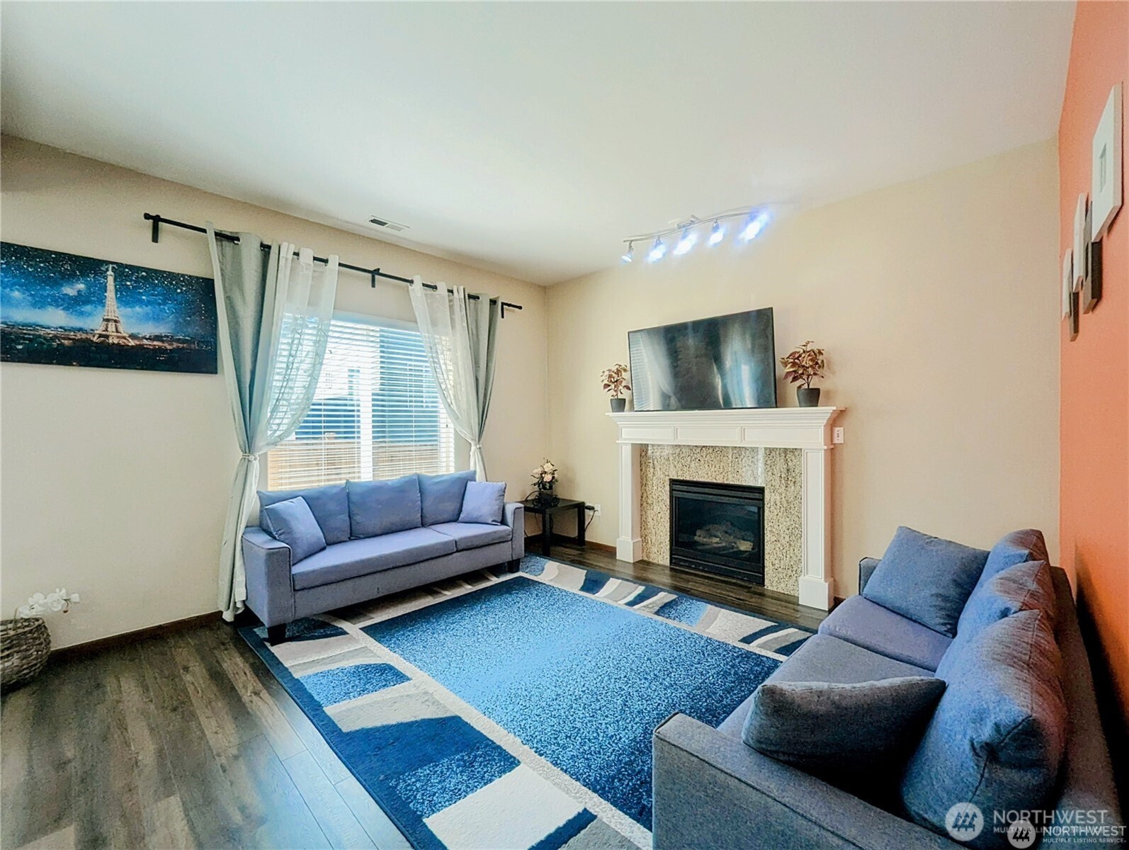 2016 171st Street Southwest Lynnwood, WA 98037 - Photo 14 of 33