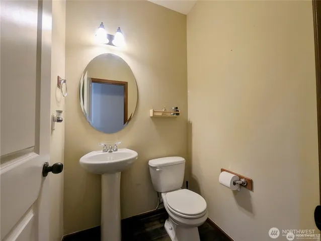 $3,300 | 2016 171st Street Southwest, Lynnwood, WA 98037