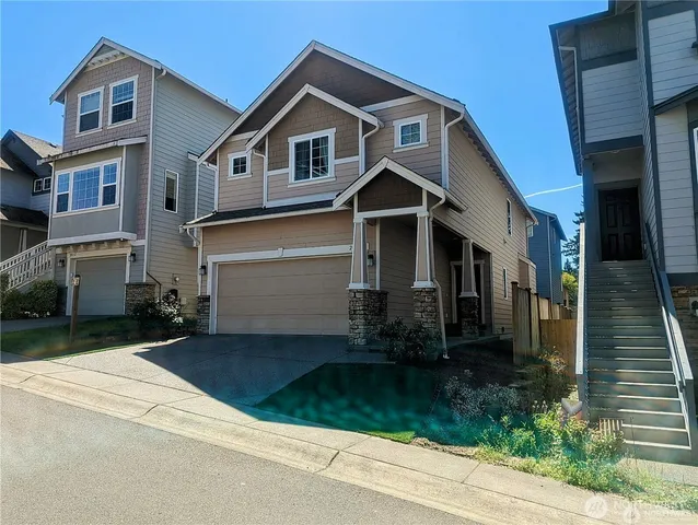 $3,300 | 2016 171st Street Southwest, Lynnwood, WA 98037