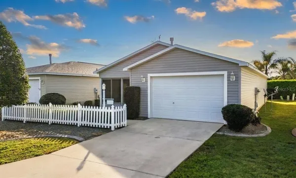 a view of an entryway