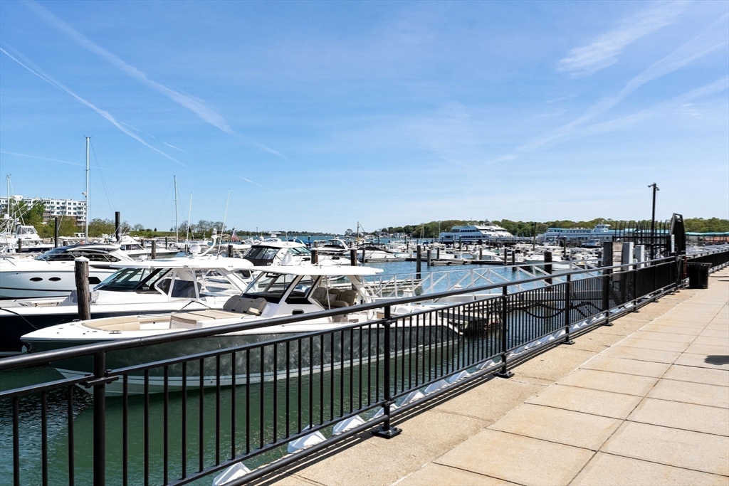 10 Shipyard Drive, Unit 401 Hingham, MA 02043 - Photo 27 of 28