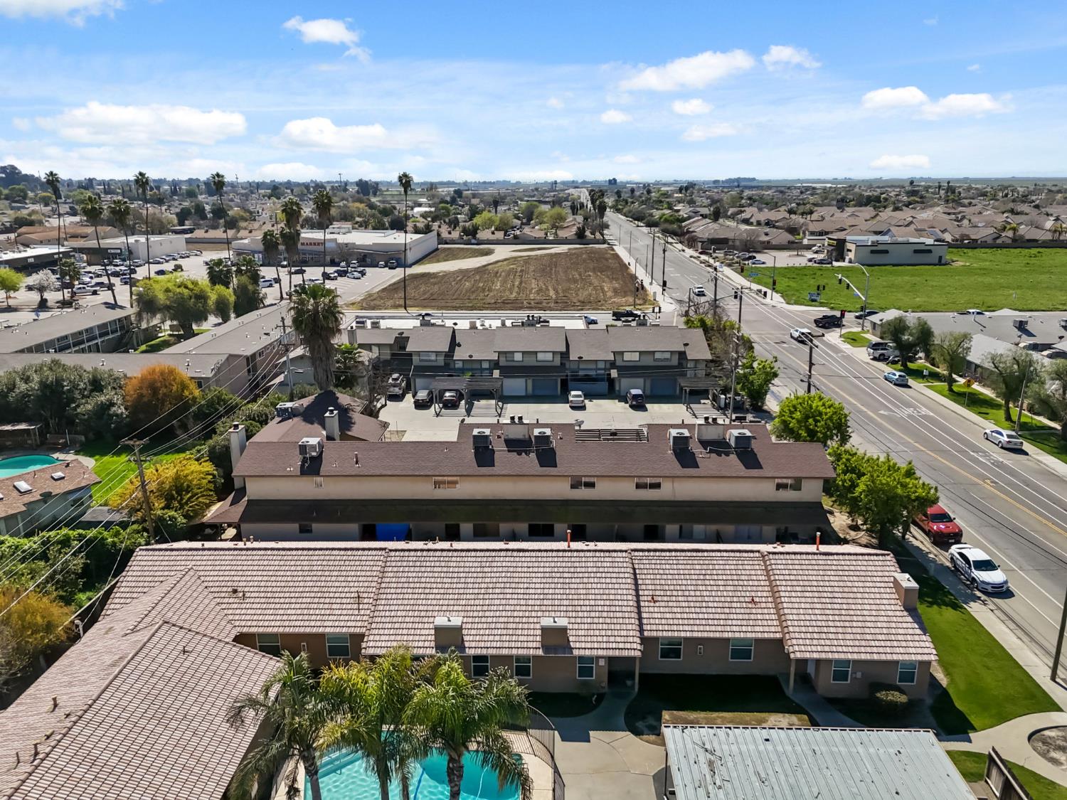 50 North 19th Avenue, Unit AF Lemoore, CA 93245 - Photo 35 of 40 a view of a city