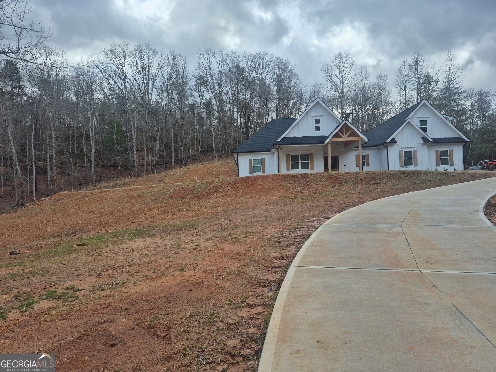 606 Old River Road Cornelia, GA 30531 - Photo 2 of 27 front view of a house