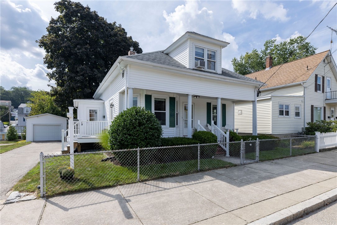 5 St Hughes Street Woonsocket, RI 02895 - Photo 4 of 35