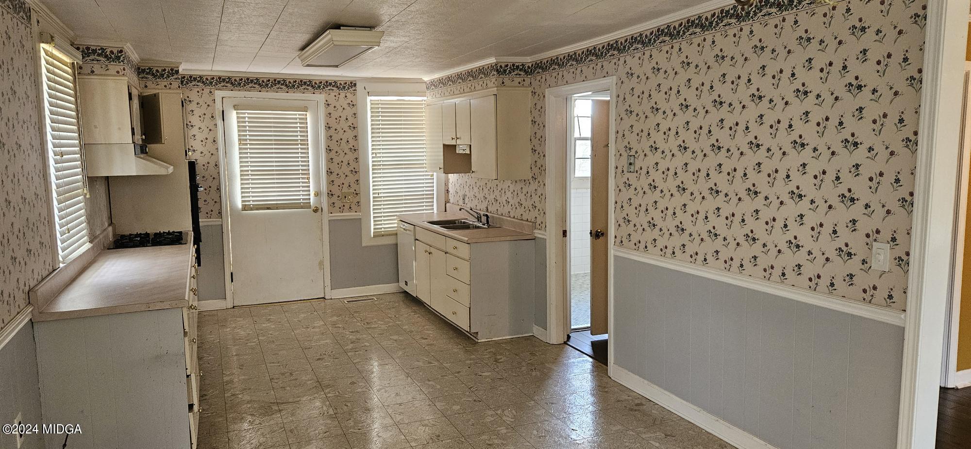 3412 Hartley Bridge Road Macon, GA 31216 - Photo 8 of 22 20240124_161231