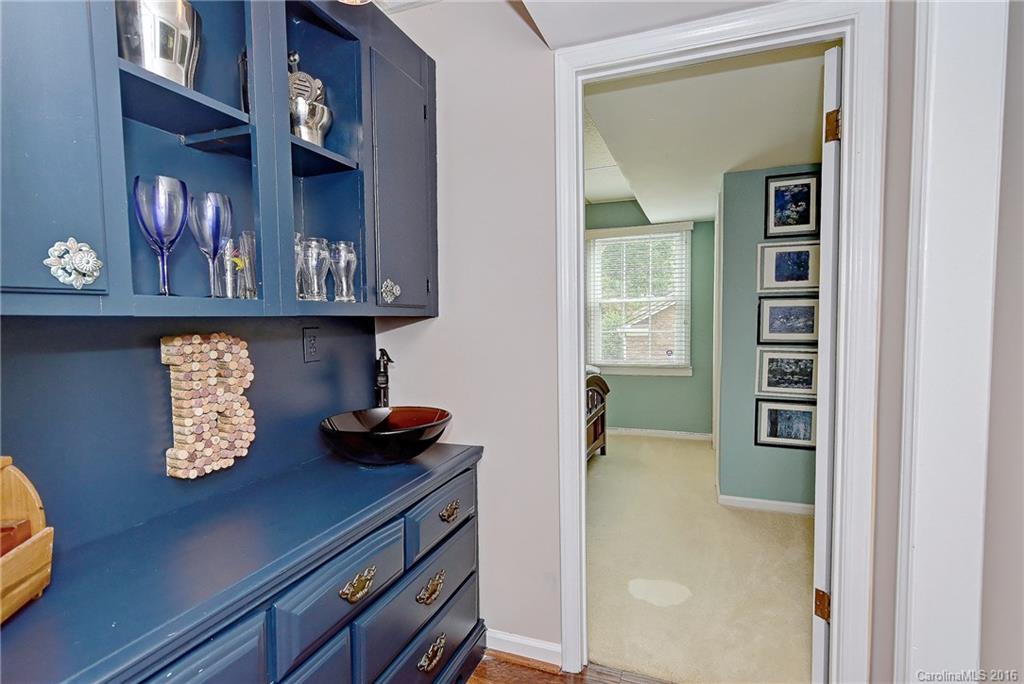 8203 Prince George Road Charlotte, NC 28210 - Photo 17 of 24 Gallery Image 17