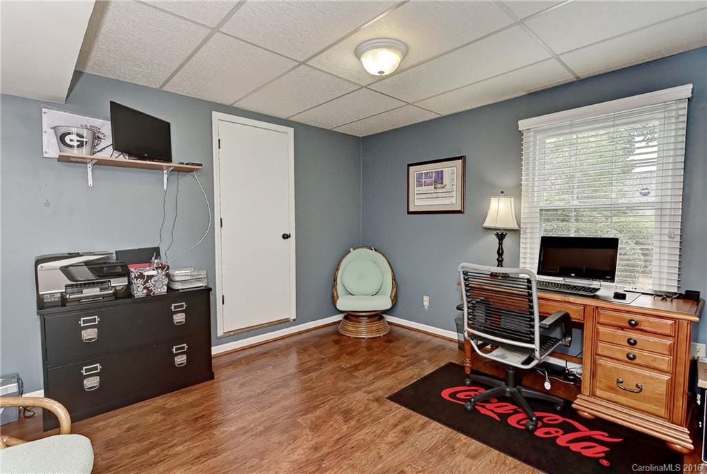 8203 Prince George Road Charlotte, NC 28210 - Photo 19 of 24 Gallery Image 19