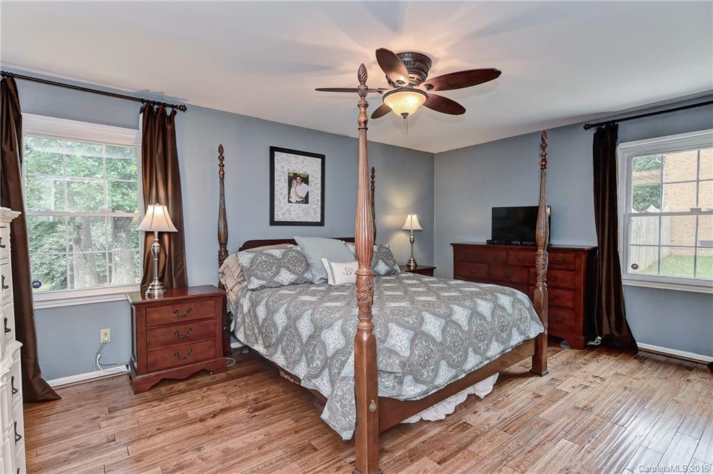 8203 Prince George Road Charlotte, NC 28210 - Photo 10 of 24 Gallery Image 10