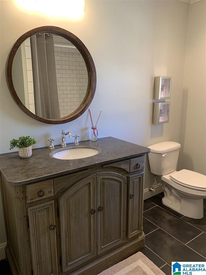 3137 North Woodridge Road Birmingham, AL 35223 - Photo 23 of 34